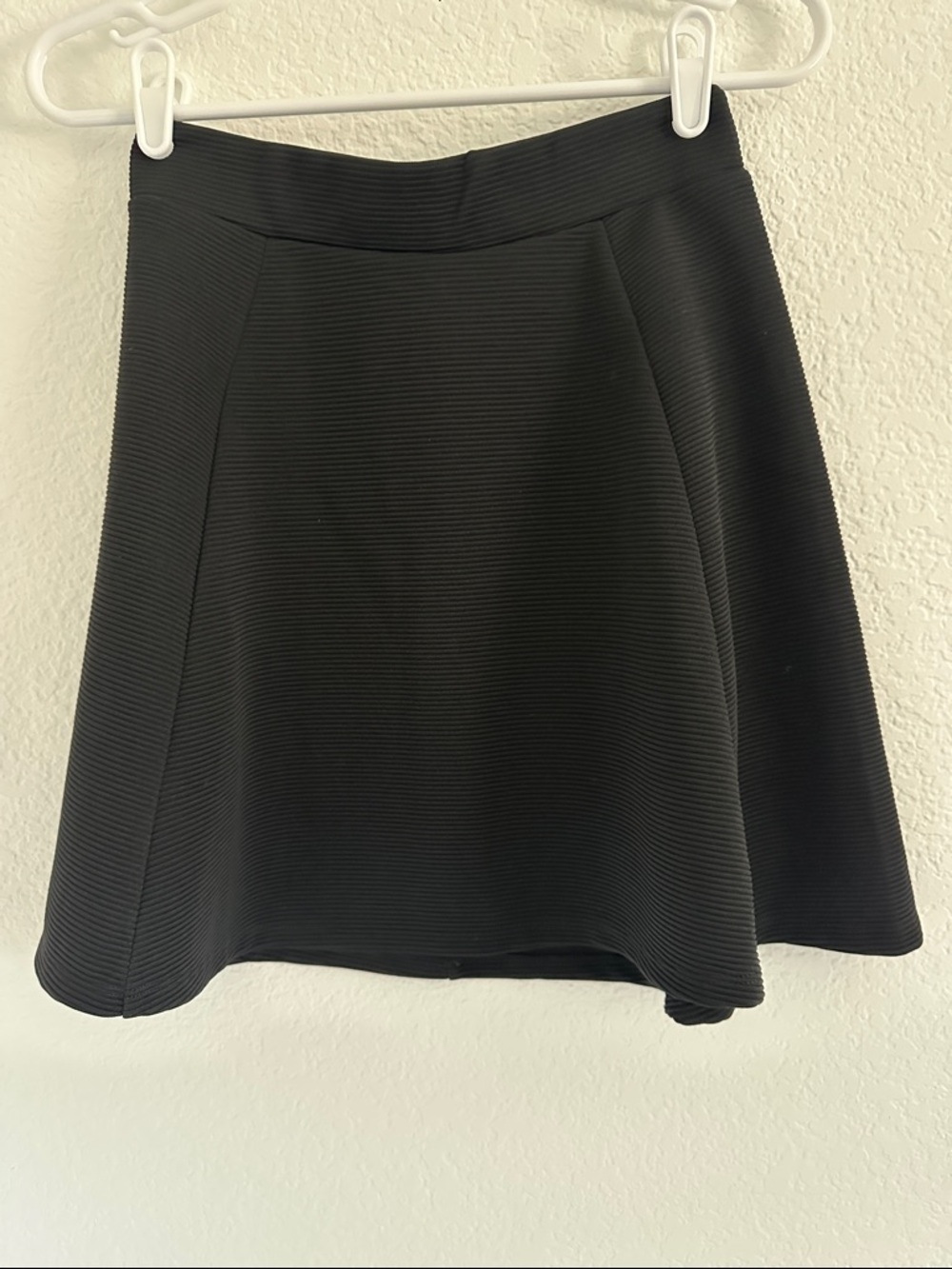 Divided by H&M Black Ribbed Skater Skirt - Small